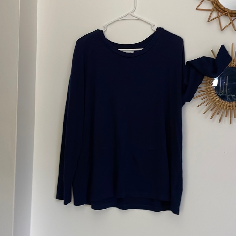 Navy blue Liz Claiborne sweater